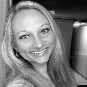 Meet your Posher, Nikki
